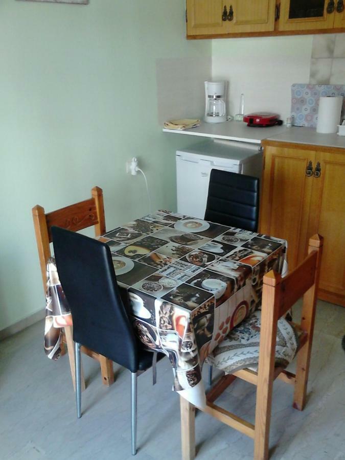 Vasiliki'S Apartment 칼람파카 외부 사진